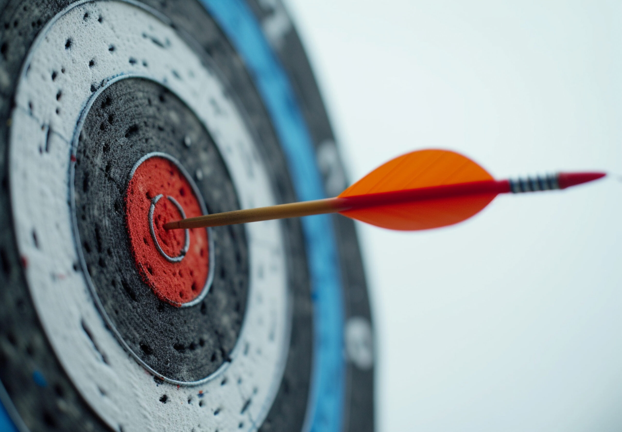 3d rendering arrow hitting target 1 scaled